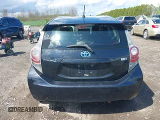 2013 Toyota Prius One with VIN JTDKDTB36D1034028, listed as a IAAI auction lot 42172387 with 245,325 mi miles and . Bid and sale history available at DreamBid. Image 16.