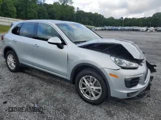 2015 Porsche Cayenne Diesel with VIN WP1AF2A2XFLA43278, listed as a Copart auction lot 59022555 with 151,469 mi miles and Salvage title. Bid and sale history available at DreamBid. Image 4.