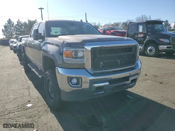 2015 GMC Sierra 3500HD SLT with VIN 1GT423E88FF189157, listed as a Copart auction lot 84967694 with 137,147 mi miles and Clean Title. Bid and sale history available at carsss.com. Image 11.