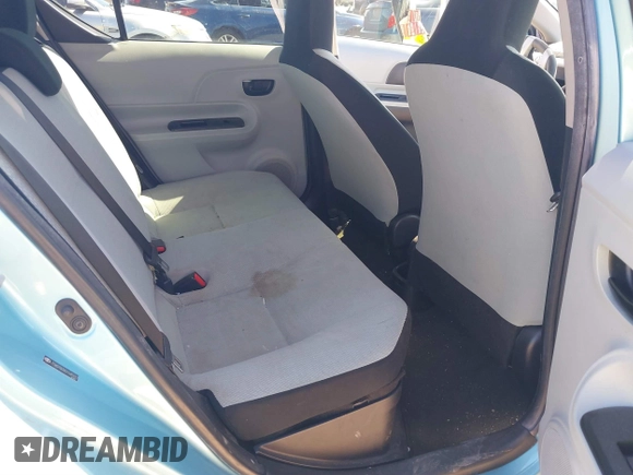 2013 Toyota Prius One z VIN JTDKDTB3XD1045937, wystawiony jako IAAI lot #41862939 z przebiegiem 144 947 mil mil oraz . Historia ofert i sprzedaży dostępna na DreamBid. Obrazek 8.