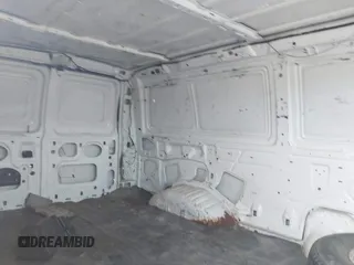 2008 Ford Econoline Cargo Commercial z VIN 1FTSE34L68DA76326, wystawiony jako IAAI lot #42059521 z przebiegiem Nie podano mil oraz . Historia ofert i sprzedaży dostępna na DreamBid. Obrazek 8.