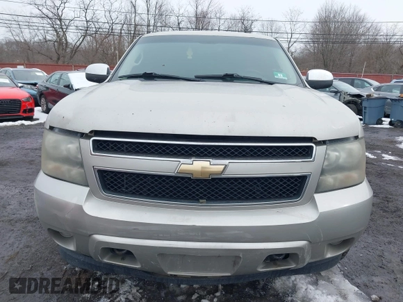 2009 Chevrolet Tahoe Special Service Vehicle with VIN 1GNFK03079R261304, listed as a IAAI auction lot 41555607 with 182,880 mi miles. Bid and sale history available at carsss.com. Image 12.