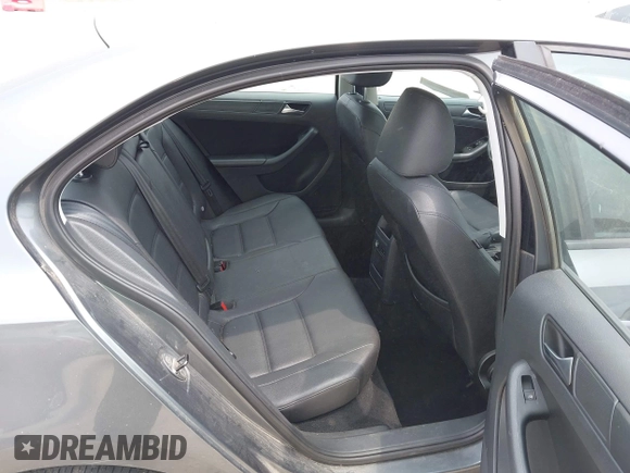 2012 Volkswagen Jetta SE z VIN 3VWDP7AJ2CM009780, wystawiony jako IAAI lot #42501489 z przebiegiem 122 185 mil mil oraz . Historia ofert i sprzedaży dostępna na DreamBid. Obrazek 8.