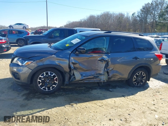 2019 Nissan Pathfinder SL with VIN 5N1DR2MN1KC632477, listed as a IAAI auction lot 41380902 with 81,849 mi miles and . Bid and sale history available at DreamBid. Image 6.