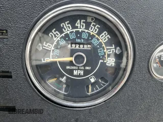 1981 Jeep CJ z VIN 1JCBM85E9BT029304, wystawiony jako Copart lot #75092174 z przebiegiem 49 288 mil mil oraz Szkody całkowita. Historia ofert i sprzedaży dostępna na DreamBid. Obrazek 9.