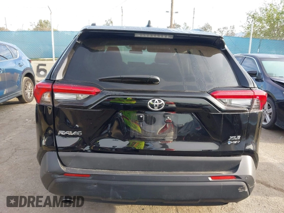 2025 Toyota RAV4 Hybrid XLE Premium with VIN 2T3B6RFV6SW084676, listed as a IAAI auction lot 41923759 with 15,856 mi miles and . Bid and sale history available at DreamBid. Image 16.