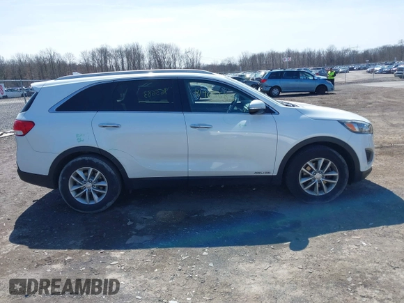 2016 Kia Sorento LX with VIN 5XYPGDA55GG081559, listed as a IAAI auction lot 41965683 with 94,177 mi miles. Bid and sale history available at carsss.com. Image 13.