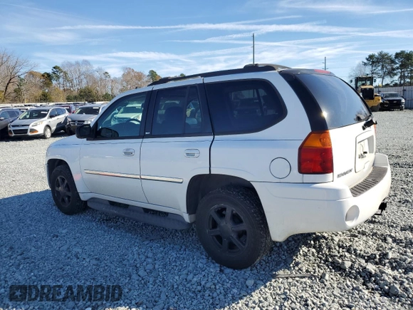 2007 GMC Envoy SLT with VIN 1GKDS13S072226573, listed as a Copart auction lot 81832594 with 204,439 mi miles and Salvage Title. Bid and sale history available at carsss.com. Image 2.