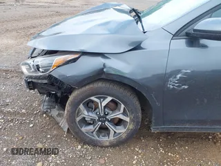 2021 Kia Forte LXS с VIN 3KPF24AD6ME372761, выставлен на аукционе IAAI как лот 42135790 с пробегом 62 310 миль миль и . История ставок и продаж доступна на DreamBid. Изображение 19.