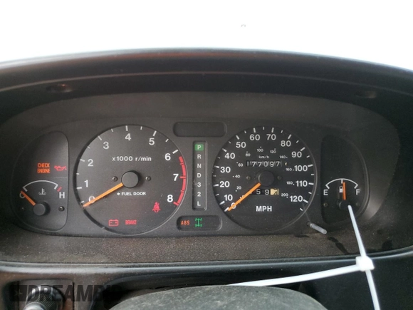 1999 Isuzu Rodeo S with VIN 4S2CM58W4X4339262, listed as a Copart auction lot 82804154 with 177,097 mi miles and Salvage Title. Bid and sale history available at carsss.com. Image 9.
