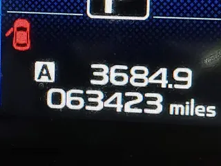2018 Subaru Legacy with VIN 4S3BNAB65J3019211, listed as a IAAI auction lot 41910168 with 63,423 mi miles. Bid and sale history available at carsss.com. Image 15.