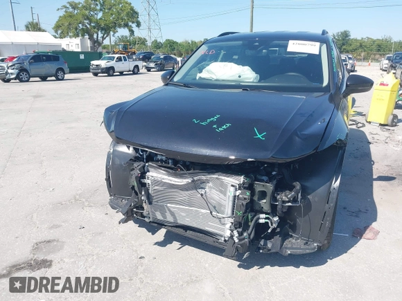2024 Volkswagen Tiguan S z VIN 3VVRB7AX4RM226494, wystawiony jako IAAI lot #42000799 z przebiegiem 946 mil mil oraz . Historia ofert i sprzedaży dostępna na DreamBid. Obrazek 6.