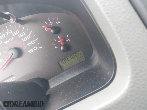 2008 Ford F-150 STX с VIN 1FTRX14W68FB84120, выставлен на аукционе IAAI как лот 40877367 с пробегом 184 108 миль миль и . История ставок и продаж доступна на DreamBid. Изображение 7.