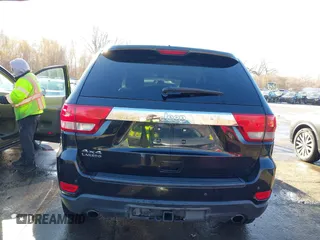 2011 Jeep Grand Cherokee 70th Anniversary with VIN 1J4RR4GT8BC504618, listed as a IAAI auction lot 40993960 with 188,098 mi miles. Bid and sale history available at carsss.com. Image 16.