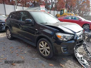2014 Mitsubishi Outlander SE with VIN 4A4AR4AUXEE005731, listed as a IAAI auction lot 40709925 with 117,895 mi miles and . Bid and sale history available at DreamBid. Image 1.