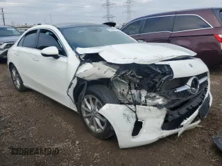 2019 Mercedes-Benz A 220 z VIN WDD3G4FB9KW001212, wystawiony jako Copart lot #85144084 z przebiegiem 53 599 mil mil oraz Szkoda całkowita • Salvage title. Historia ofert i sprzedaży dostępna na DreamBid. Obrazek 4.
