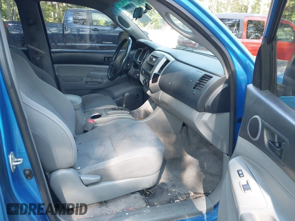 2006 Toyota Tacoma with VIN 3TMLU42N36M006754, listed as a IAAI auction lot 42366902 with 293,888 mi miles and . Bid and sale history available at DreamBid. Image 5.
