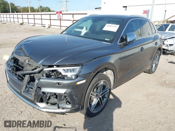 2018 Audi SQ5 Premium Plus z VIN WA1A4AFY1J2147407, wystawiony jako IAAI lot #40910292 z przebiegiem 74 942 mil mil oraz . Historia ofert i sprzedaży dostępna na DreamBid. Obrazek 2.