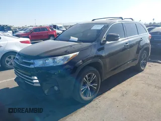2018 Toyota Highlander LE with VIN 5TDZZRFH5JS266501, listed as a IAAI auction lot 41209838 with 99,340 mi miles and . Bid and sale history available at DreamBid. Image 17.