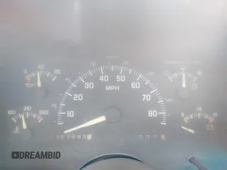 1994 Chevrolet Silverado 2500 z VIN 1GCFC24K6RE155578, wystawiony jako IAAI lot #42062238 z przebiegiem 303 962 mil mil oraz . Historia ofert i sprzedaży dostępna na DreamBid. Obrazek 7.