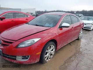 2011 Mazda Mazda6 s Touring Plus with VIN 1YVHZ8CB8B5M15779, listed as a IAAI auction lot 41475985 with 139,647 mi miles. Bid and sale history available at carsss.com. Image 6.