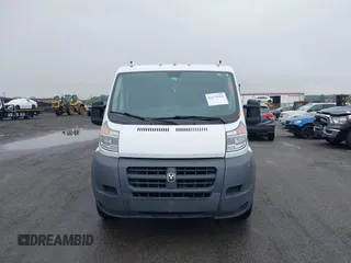 2017 Ram ProMaster Cargo z VIN 3C6TRVNG4HE534781, wystawiony jako IAAI lot #42274362 z przebiegiem 133 686 mil mil oraz . Historia ofert i sprzedaży dostępna na DreamBid. Obrazek 12.