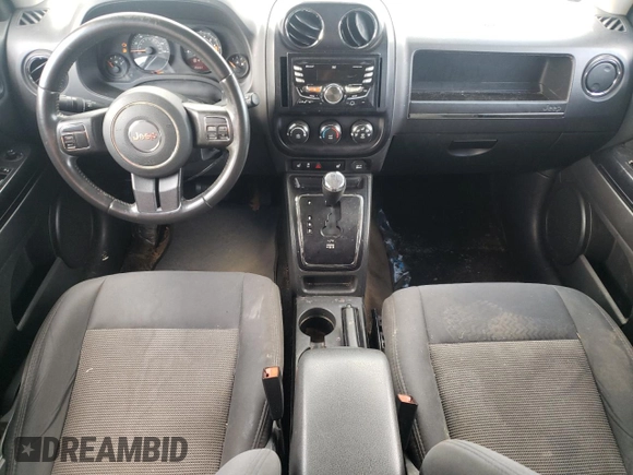 2016 Jeep Patriot Latitude with VIN 1C4NJPFA3GD612918, listed as a Copart auction lot 55830645 with 165,024 mi miles and Clean title. Bid and sale history available at DreamBid. Image 8.