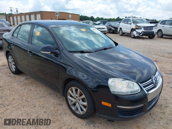 2010 Volkswagen Jetta Limited Edition z VIN 3VWRX7AJ6AM141816, wystawiony jako IAAI lot #42485993 z przebiegiem 232 329 mil mil oraz . Historia ofert i sprzedaży dostępna na DreamBid. Obrazek 1.