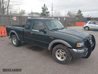 2002 Ford Ranger XL Fleet with VIN 1FTZR45E52PB69482, listed as a IAAI auction lot 41972967 with 210,296 mi miles. Bid and sale history available at carsss.com. Image 1.