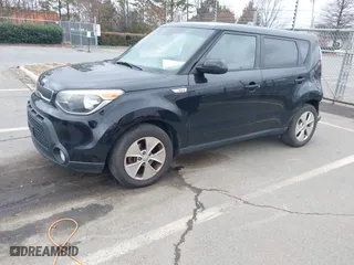2015 Kia Soul with VIN KNDJN2A25F7118210, listed as a IAAI auction lot 41531992 with 117,759 mi miles. Bid and sale history available at carsss.com. Image 17.