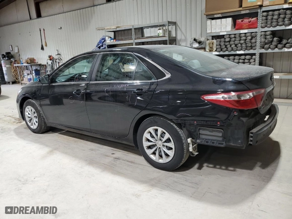 2015 Toyota Camry XLE with VIN 4T4BF1FK2FR501996, listed as a Copart auction lot 50155325 with 293,884 mi miles and Salvage Title. Bid and sale history available at carsss.com. Image 2.