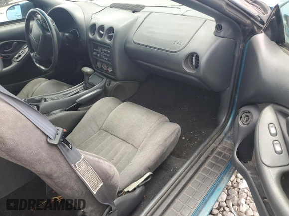 1995 Pontiac Firebird Firebird z VIN 2G2FS22S6S2237631, wystawiony jako Copart lot #61542625 z przebiegiem Nie podano mil oraz Szkoda całkowita • Salvage title. Historia ofert i sprzedaży dostępna na DreamBid. Obrazek 8.
