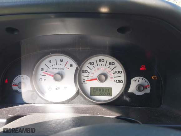 2006 Ford Escape XLT with VIN 1FMYU93166KA88481, listed as a IAAI auction lot 41717872 with 155,539 mi miles. Bid and sale history available at carsss.com. Image 7.