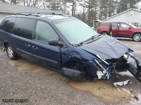2006 Dodge Grand Caravan SE with VIN 1D4GP24R76B693650, listed as a IAAI auction lot 42008557 with 168,927 mi miles. Bid and sale history available at carsss.com. Image 1.