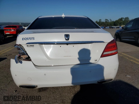 2014 Hyundai Equus Ultimate z VIN KMHGH4JH1EU089558, wystawiony jako Copart lot #66223614 z przebiegiem 102 403 mil mil oraz Szkody całkowita. Historia ofert i sprzedaży dostępna na DreamBid. Obrazek 6.