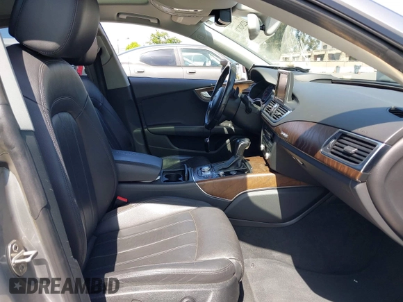2016 Audi A7 Prestige z VIN WAU2GAFC3GN002153, wystawiony jako IAAI lot #42292870 z przebiegiem 161 013 mil mil oraz . Historia ofert i sprzedaży dostępna na DreamBid. Obrazek 5.