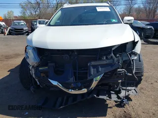 2016 Nissan Rogue SL with VIN 5N1AT2MV0GC755778, listed as a IAAI auction lot 42042335 with 201,371 mi miles and . Bid and sale history available at DreamBid. Image 17.