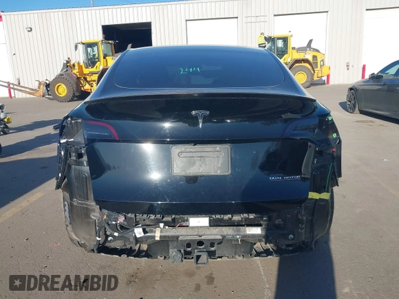 2022 Tesla Model Y Performance with VIN 7SAYGDEF0NF447541, listed as a IAAI auction lot 41762592 with 41,204 mi miles and . Bid and sale history available at DreamBid. Image 17.