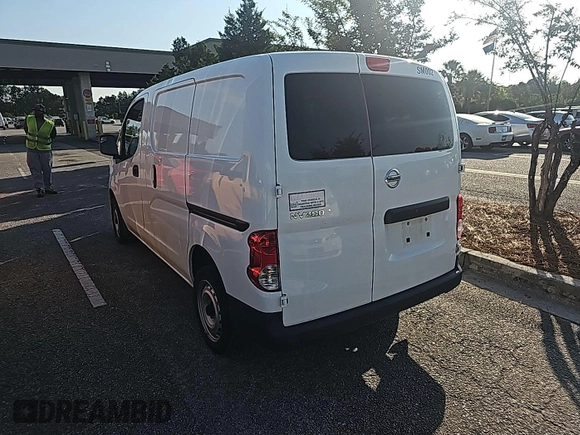 2020 Nissan NV200 S with VIN 3N6CM0KN6LK709584, listed as a IAAI auction lot 42667335 with 104,282 mi miles and . Bid and sale history available at DreamBid. Image 10.