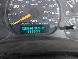 2000 GMC Sierra 1500 SL with VIN 1GTEC14VXYE393447, listed as a IAAI auction lot 41794897 with 256,993 mi miles and . Bid and sale history available at DreamBid. Image 7.