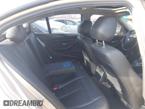 2013 BMW 3 Series 328i xDrive with VIN WBA3B3C57DF530904, listed as a IAAI auction lot 41525397 with 158,310 mi miles and . Bid and sale history available at DreamBid. Image 8.