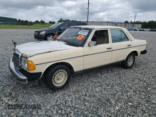 1983 Mercedes-Benz 300 D с VIN WDBAB33A4DB031670, выставлен на аукционе Copart как лот 66439455 с пробегом 349 281 миль миль и Чистый • Clean title. История ставок и продаж доступна на DreamBid. Изображение 1.