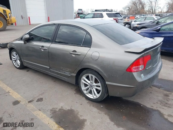 2008 Honda Civic Sdn Si with VIN 2HGFA55598H708796, listed as a IAAI auction lot 41410078 with 105,752 mi miles. Bid and sale history available at carsss.com. Image 3.