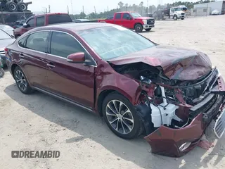 2014 Toyota Avalon Limited z VIN 4T1BK1EB5EU122996, wystawiony jako IAAI lot #42292676 z przebiegiem 157 690 mil mil oraz . Historia ofert i sprzedaży dostępna na DreamBid. Obrazek 1.