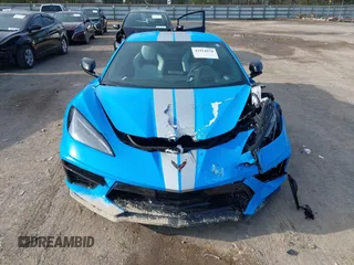 2023 Chevrolet Corvette 2LT z VIN 1G1YB2D41P5135323, wystawiony jako IAAI lot #41914578 z przebiegiem 4 957 mil mil oraz . Historia ofert i sprzedaży dostępna na DreamBid. Obrazek 12.