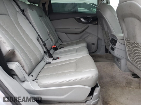 2018 Audi Q7 Premium Plus z VIN WA1LAAF71JD000856, wystawiony jako Copart lot #60116805 z przebiegiem 154 163 mil mil oraz Czysty tytuł • Clean title. Historia ofert i sprzedaży dostępna na DreamBid. Obrazek 11.