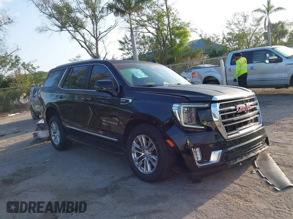 2021 GMC Yukon SLT with VIN 1GKS1BKD8MR264204, listed as a IAAI auction lot 41859983 with 118,968 mi miles. Bid and sale history available at carsss.com. Image 1.