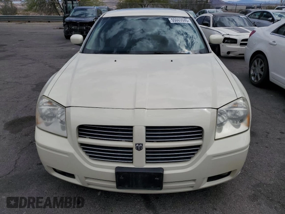 2005 Dodge Magnum RT z VIN 2D8GV58245H510570, wystawiony jako Copart lot #55069945 z przebiegiem 164 533 mil mil oraz Szkoda całkowita • Salvage title. Historia ofert i sprzedaży dostępna na DreamBid. Obrazek 5.