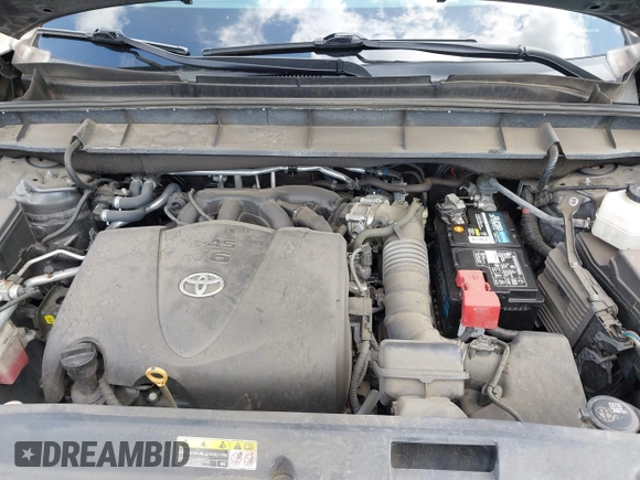 2021 Toyota Highlander L with VIN 5TDZZRAH3MS040663, listed as a IAAI auction lot 41945677 with 64,069 mi miles and . Bid and sale history available at DreamBid. Image 10.