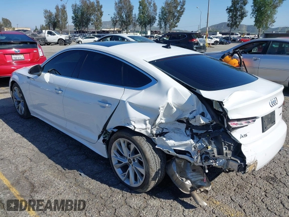 2023 Audi A5 Sportback Premium z VIN WAUABCF56PA039597, wystawiony jako IAAI lot #41979540 z przebiegiem 32 654 mil mil oraz . Historia ofert i sprzedaży dostępna na DreamBid. Obrazek 3.